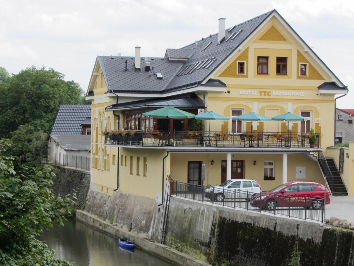 Hotel TTC Vrchlabí Exterior foto